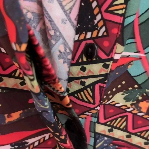 Attitudes by Renee Regular Global Illusions Printed Caftan Black Mosaic - Picture 4 of 10